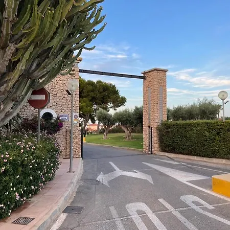 Granalacantholiday Mit Traumhaften Meerblick Und Grossem Pool Vakantiehuis